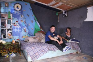 Dans le bidonville en attente d’expulsion